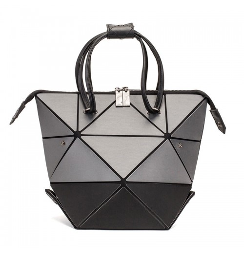 Geometric Holographic Handbag