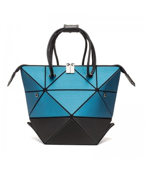 Geometric Holographic Handbag